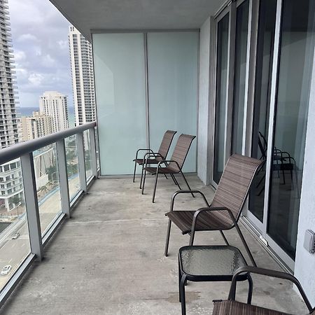 23Rd Floor Luxury & Spacious Beachwalk Resort Apartment With Amazing View Plaja Hallandale Exterior foto
