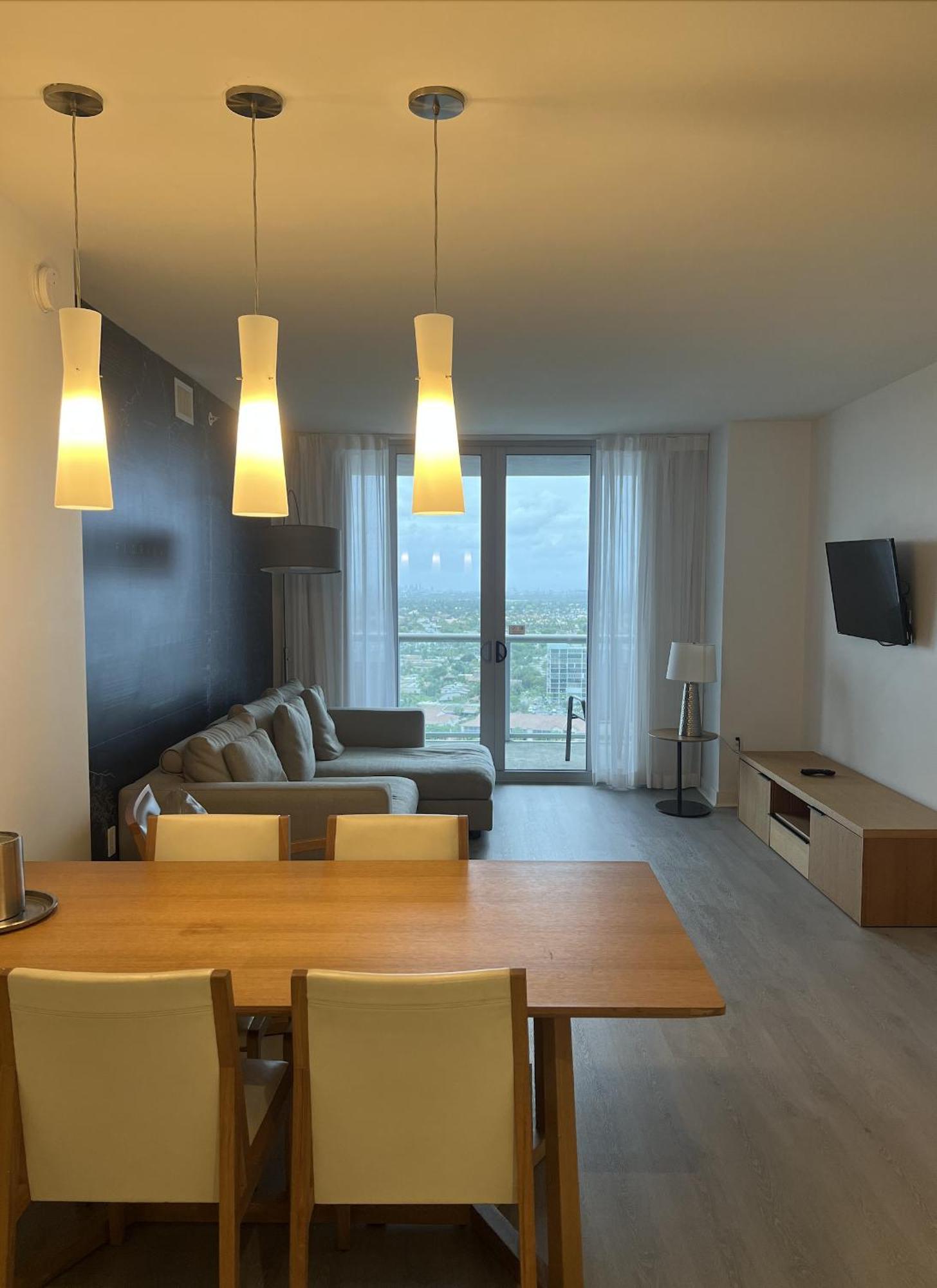 23Rd Floor Luxury & Spacious Beachwalk Resort Apartment With Amazing View Plaja Hallandale Exterior foto